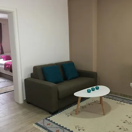 Pansion Rose 3* موستار