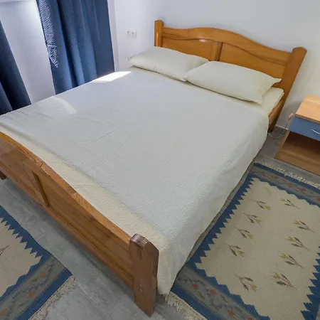 Pansion Rose بيت ضيافة 3*