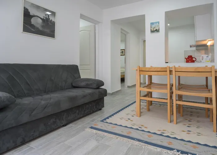 Pansion Rose 3* Mostar